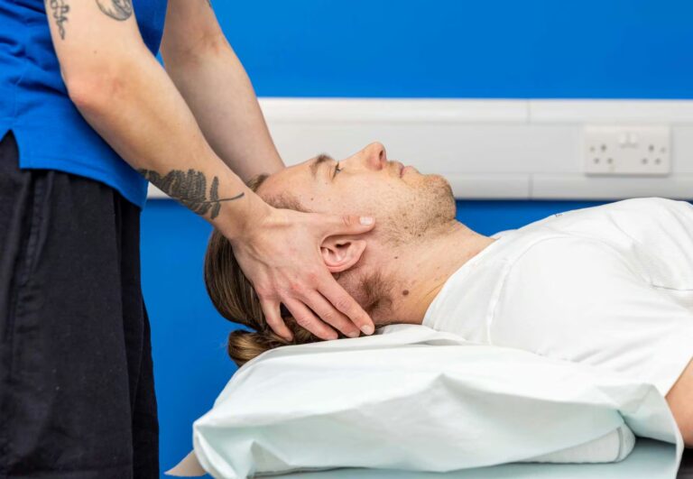 Jonathan Clark Physio Web 675