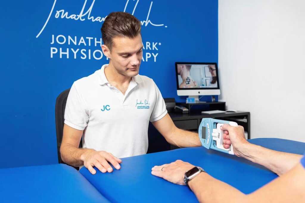 Physiotherapy 12 hand pain