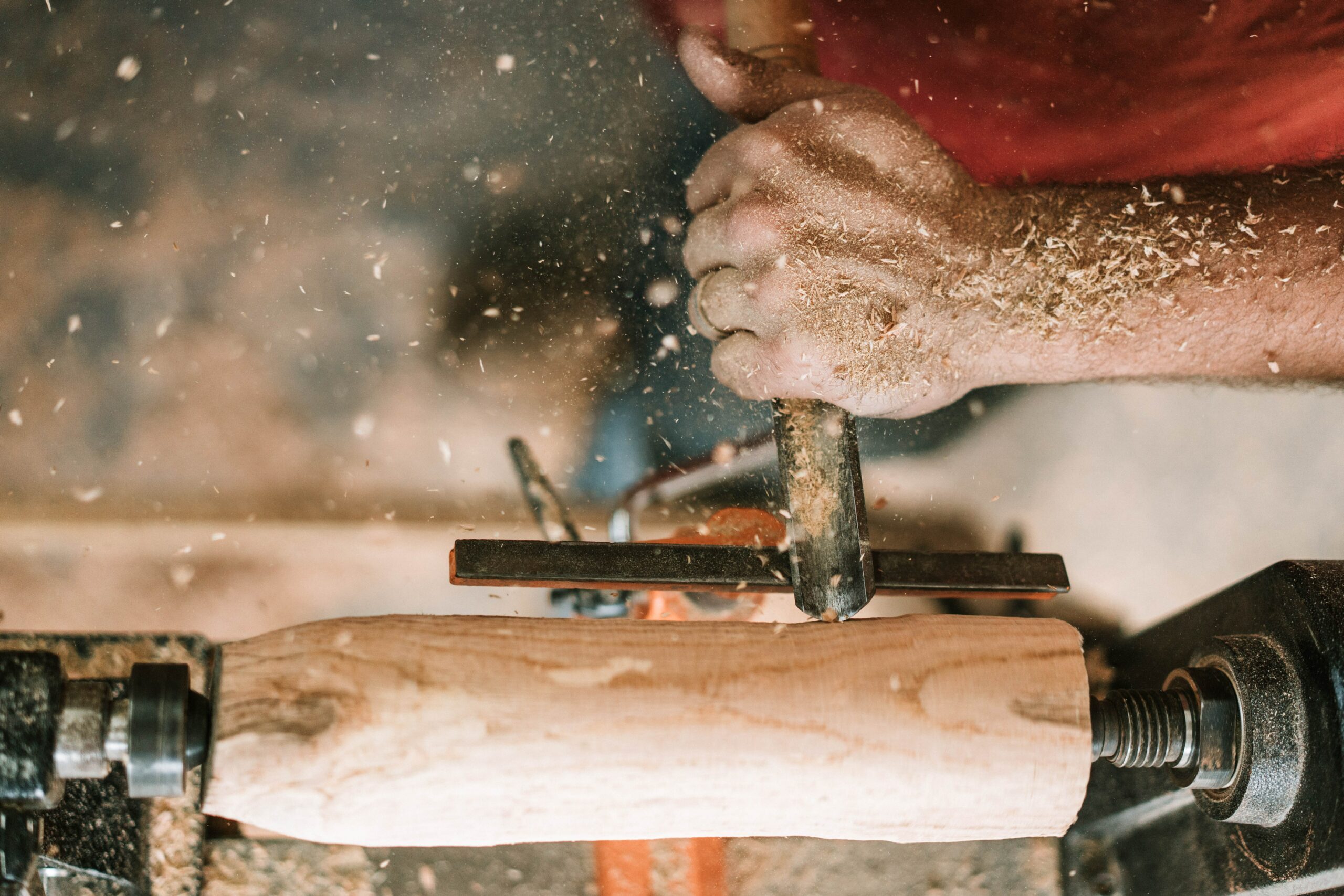 Are you a carpenter with wrist pain? 1 austin ramsey nmXi HCD F8 unsplash scaled 1